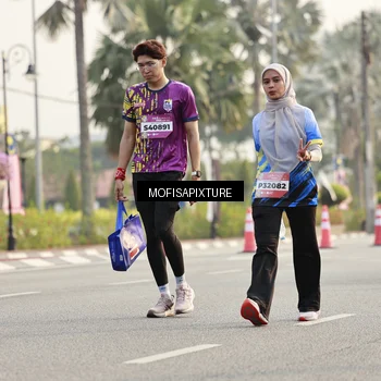 Runner Photo 5926892