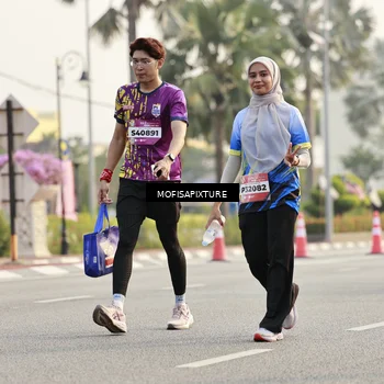 Runner Photo 5926899
