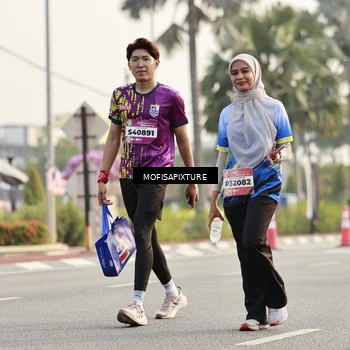 Runner Photo 5926908