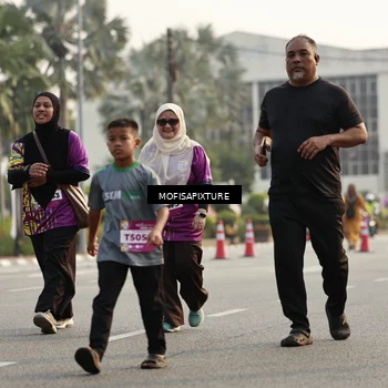 Runner Photo 5926934