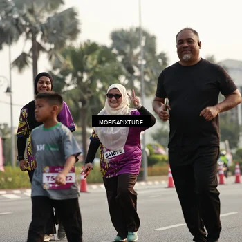 Runner Photo 5926948