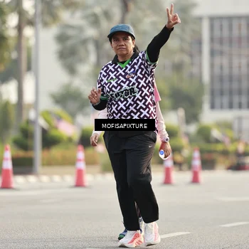 Runner Photo 5926976