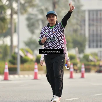 Runner Photo 5926980