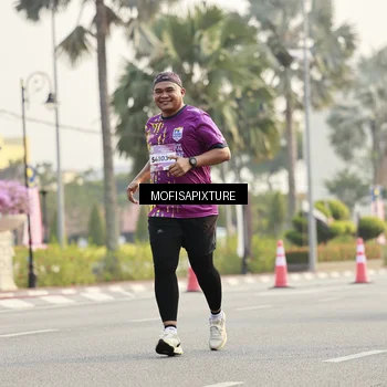 Runner Photo 5927011