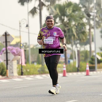 Runner Photo 5927016