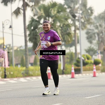 Runner Photo 5927017