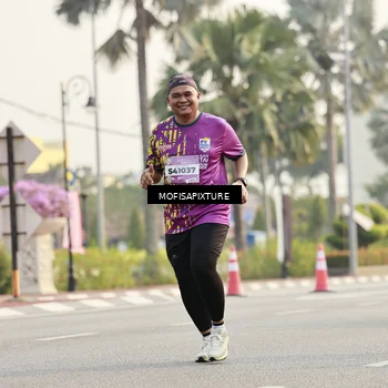 Runner Photo 5927024