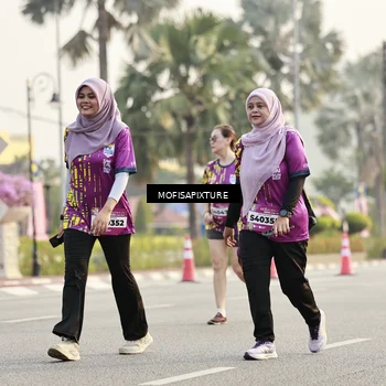 Runner Photo 5927103