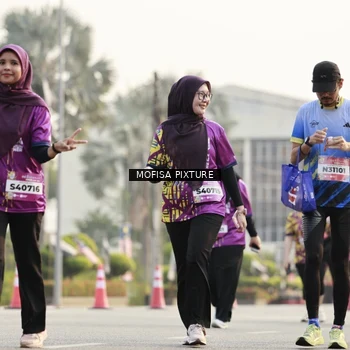 Runner Photo 5927124