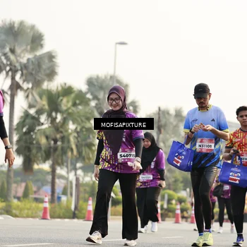 Runner Photo 5927158