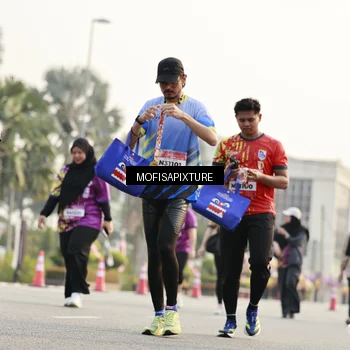 Runner Photo 5927175