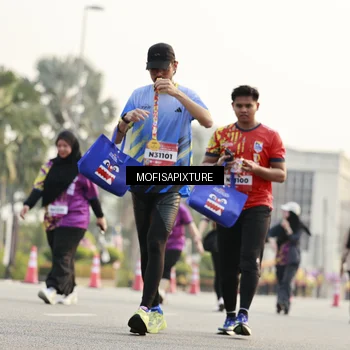 Runner Photo 5927179