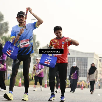 Runner Photo 5927188