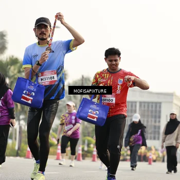 Runner Photo 5927189