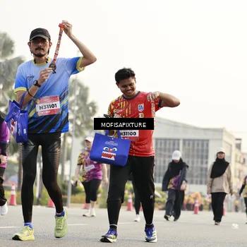 Runner Photo 5927190