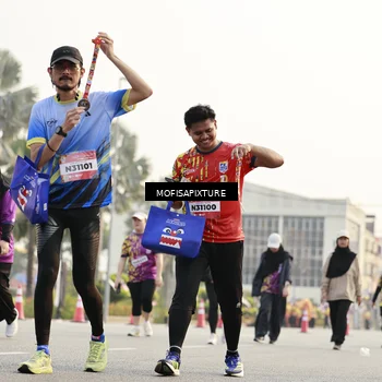 Runner Photo 5927191