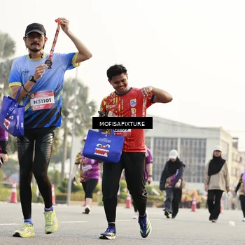 Runner Photo 5927199