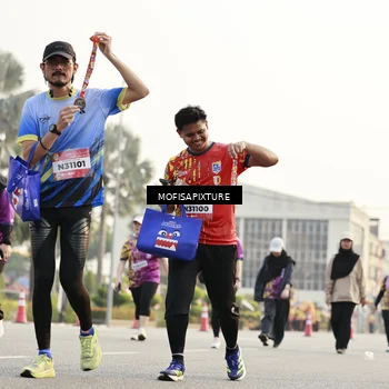 Runner Photo 5927200