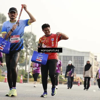 Runner Photo 5927221