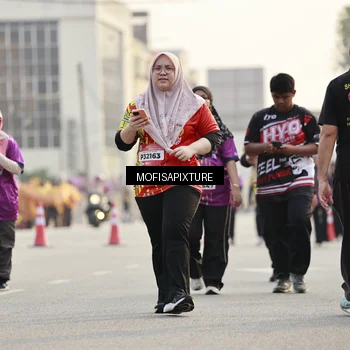 Runner Photo 5927271