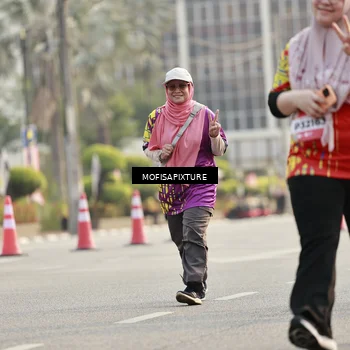Runner Photo 5927287