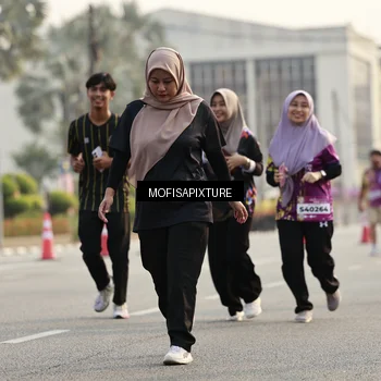 Runner Photo 5927487