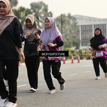 Runner Photo 5927497