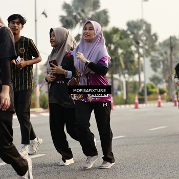 Runner Photo 5927514