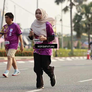 Runner Photo 5927542