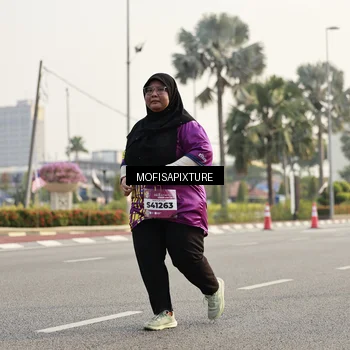 Runner Photo 5927565