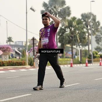 Runner Photo 5927571