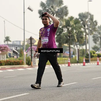 Runner Photo 5927572