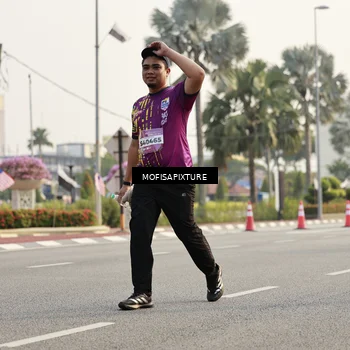 Runner Photo 5927573