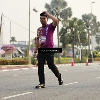 Runner Photo 5927574