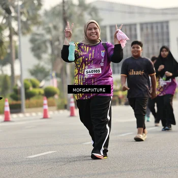 Runner Photo 5927587