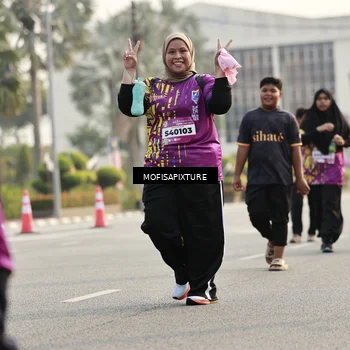 Runner Photo 5927590