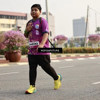 Runner Photo 5927591