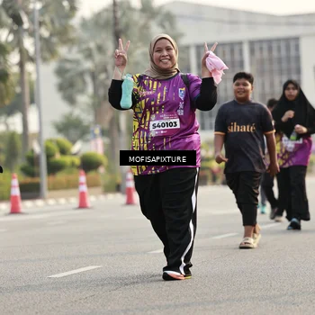 Runner Photo 5927601