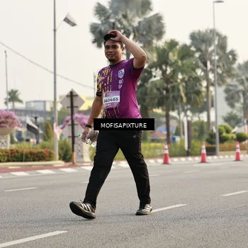 Runner Photo 5927607