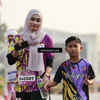 Runner Photo 5927723