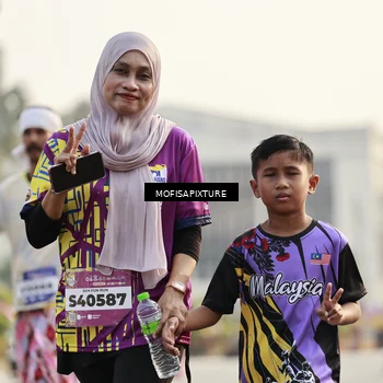 Runner Photo 5927725