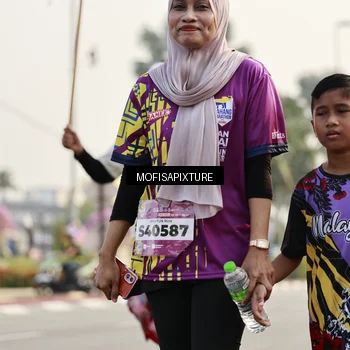 Runner Photo 5927733