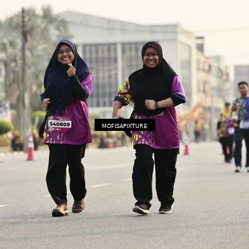 Runner Photo 5927774