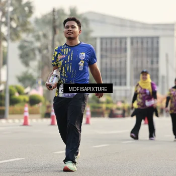 Runner Photo 5927785