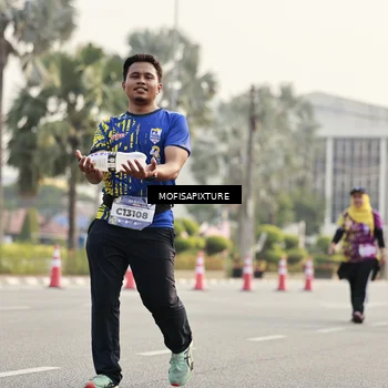 Runner Photo 5927792