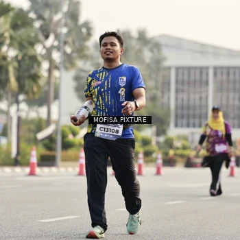 Runner Photo 5927809