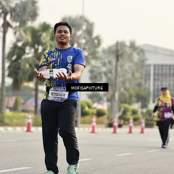 Runner Photo 5927813