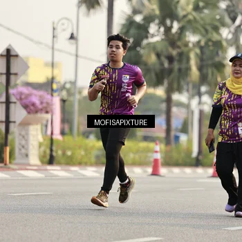 Runner Photo 5927829