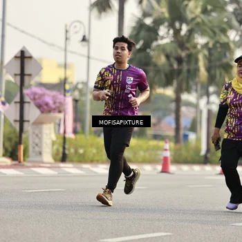 Runner Photo 5927841