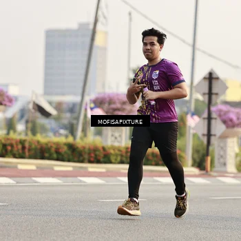 Runner Photo 5927856